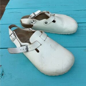 Birkenstock Boston clog with back strap, white leather size 38